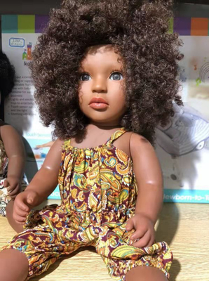Service personnalisé Vinyl 22 pouces poupée de mode mignonne et décontractée pour les enfants cadeau